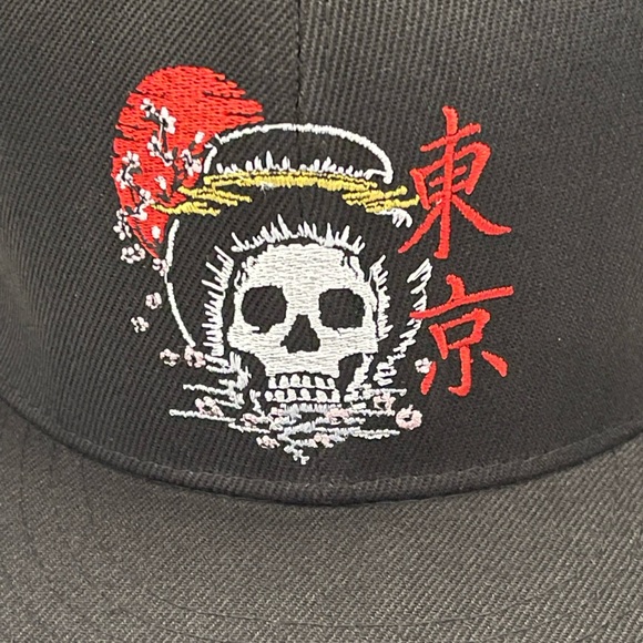 RIOT SOCIETY: TOKYO Geisha Skull Black Mesh Trucker Hat - Picture 6 of 8